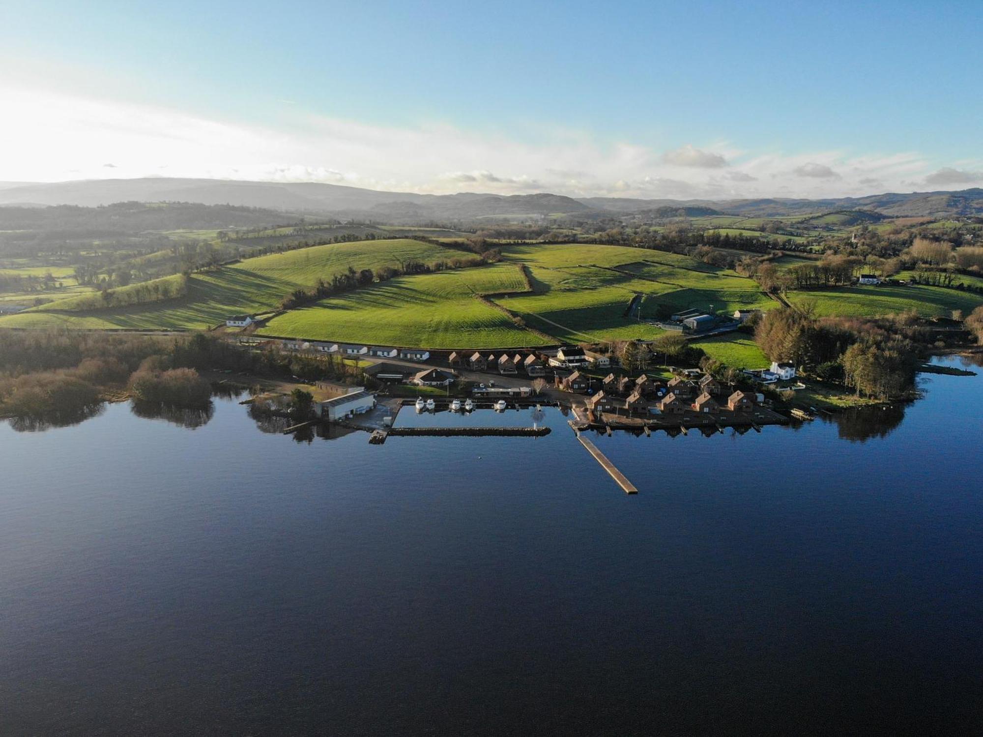 Tullybay Holiday Lodges إيننيسكيلن المظهر الخارجي الصورة
